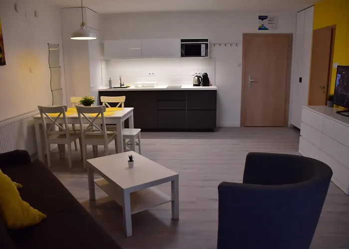Krisz Apartment *